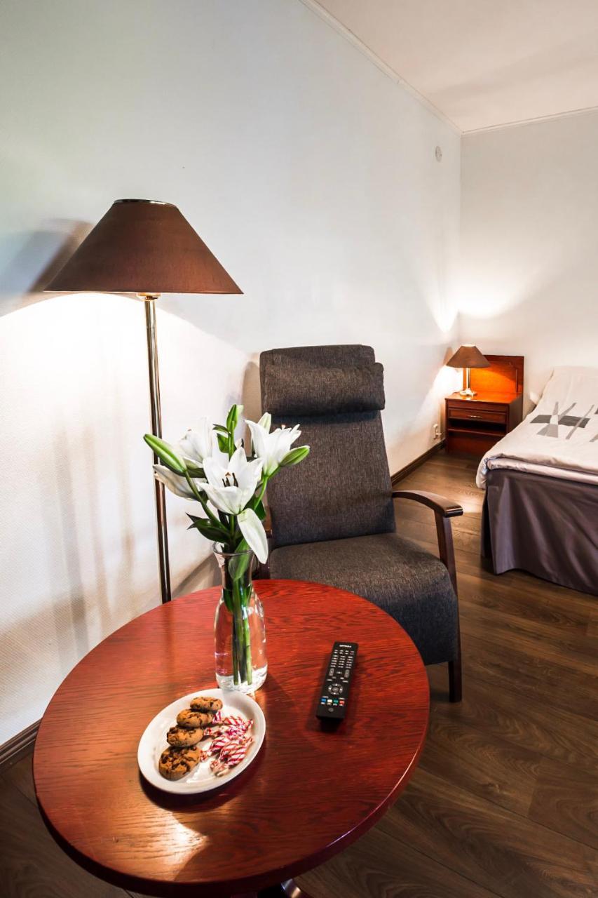 Hotel Laennentie Uusikaupunki Εξωτερικό φωτογραφία